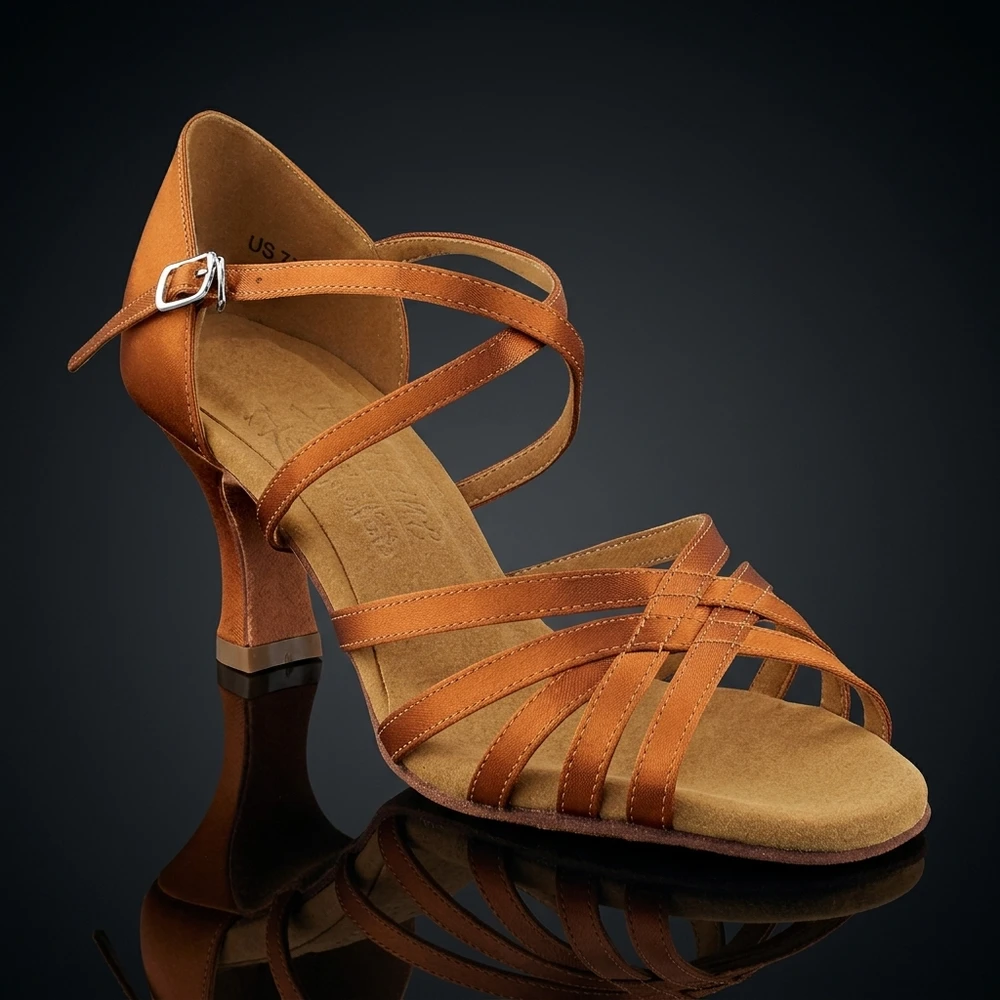 Very Fine Elektra heel three-quarter front view